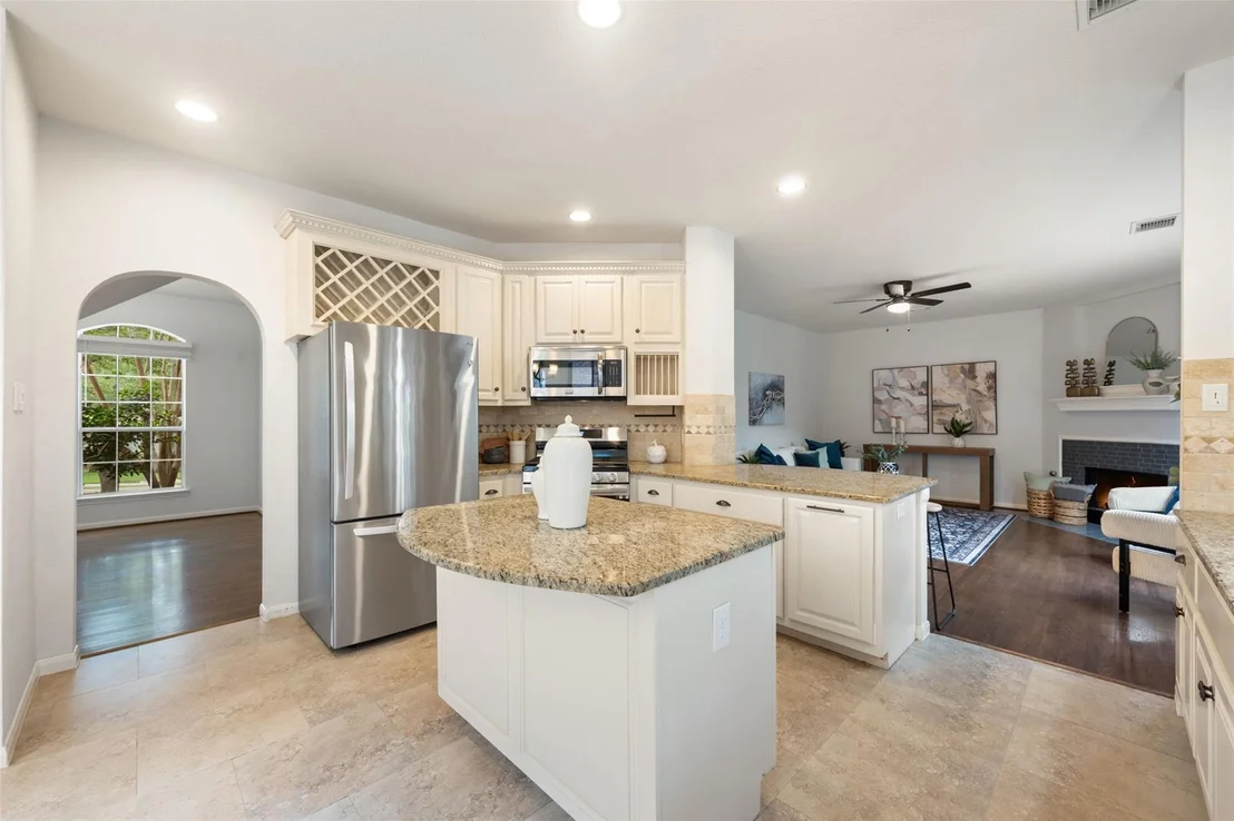 Photo of 12536 Canyon Glen DR