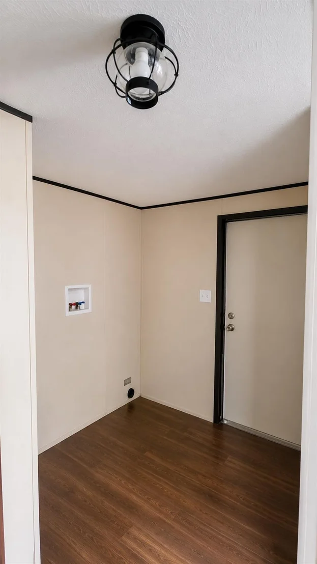 Photo of 873 Avenue I