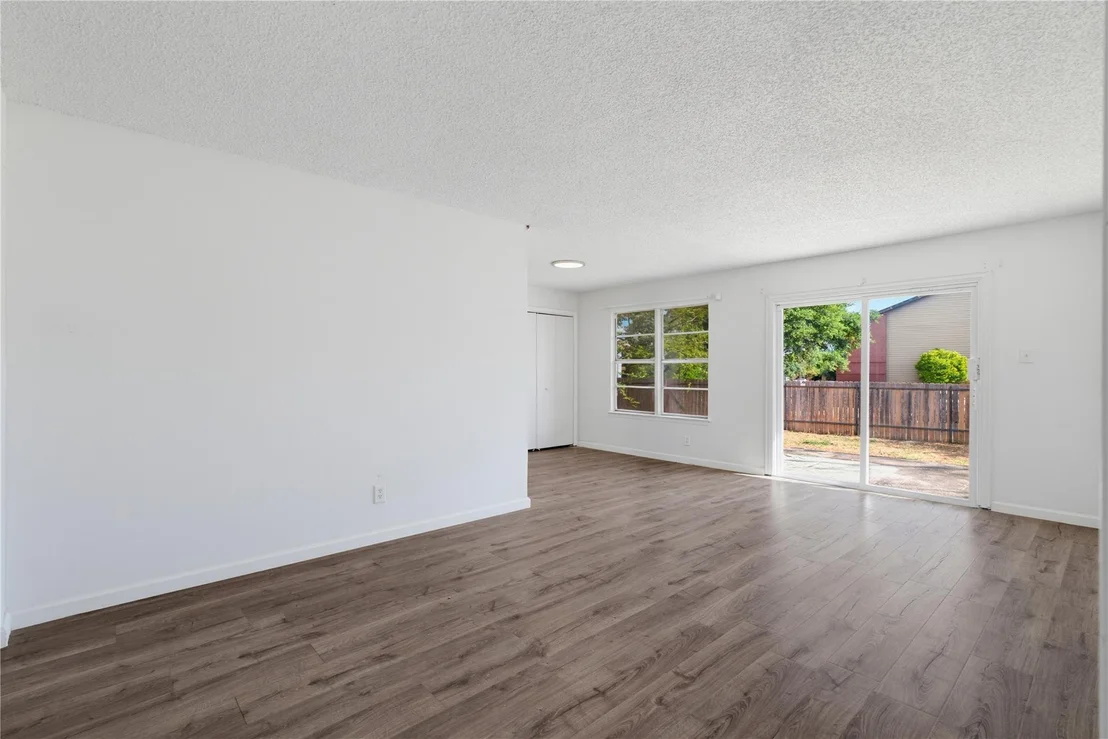 Photo of 2311 Campden DR