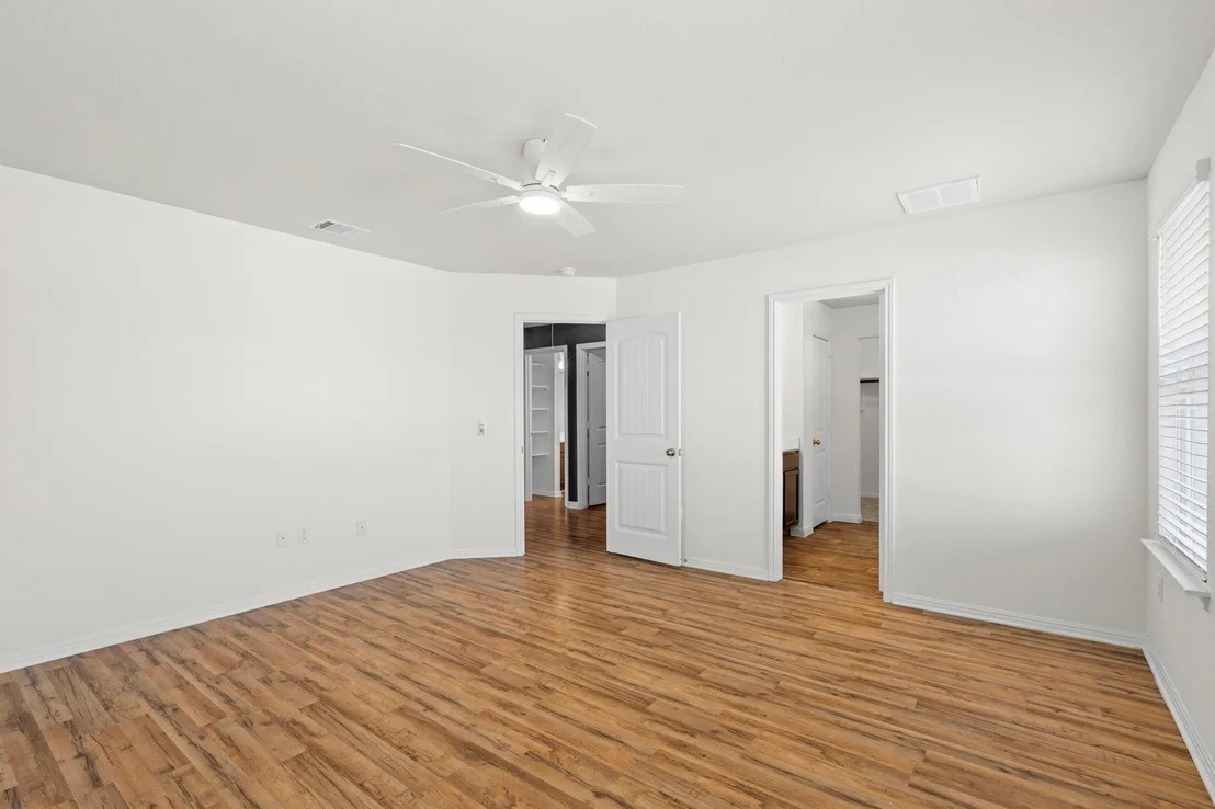 Photo of 128 Dunlin LN
