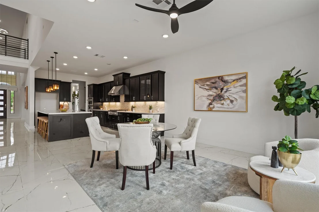 Photo of 4909 Risana BND