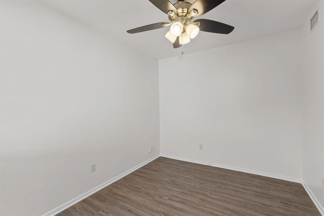 Photo of 1808 Cinnamon PATH