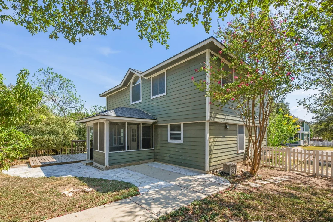 Photo of 5801 McNaughton N