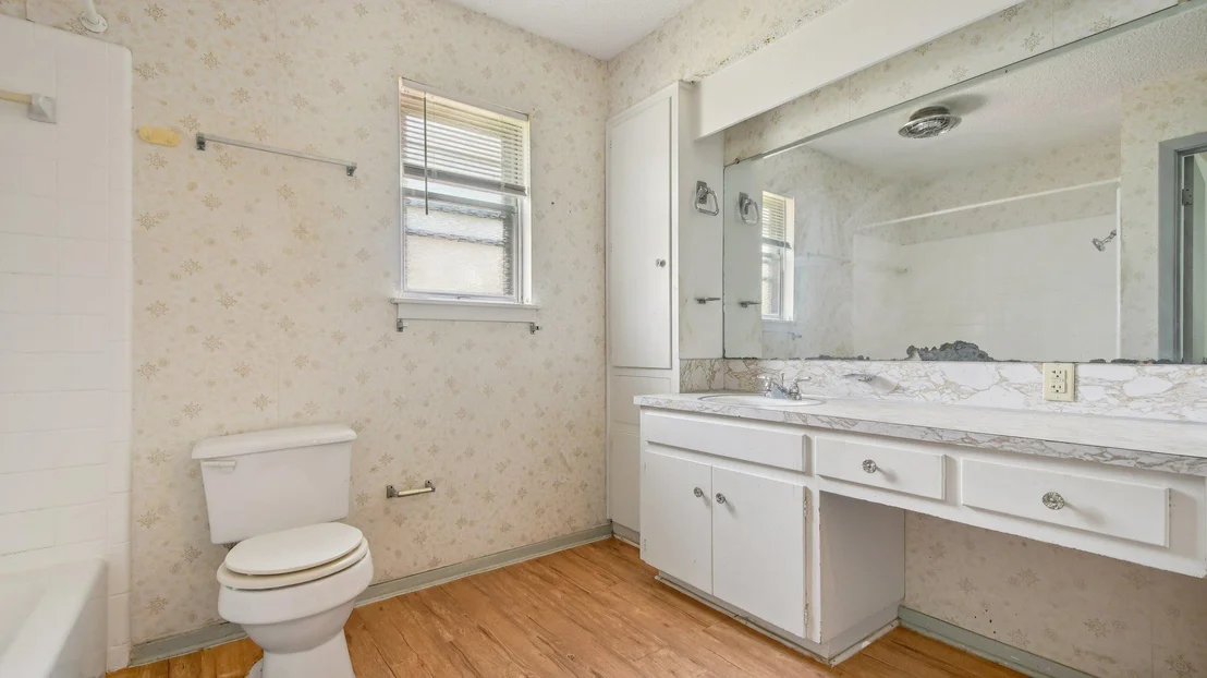 Photo of 8401 Tecumseh DR