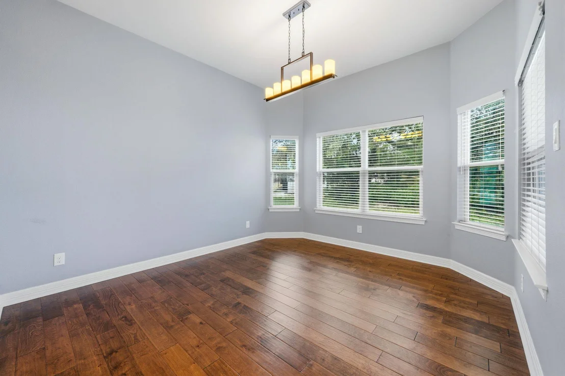 Photo of 413 Bedford DR