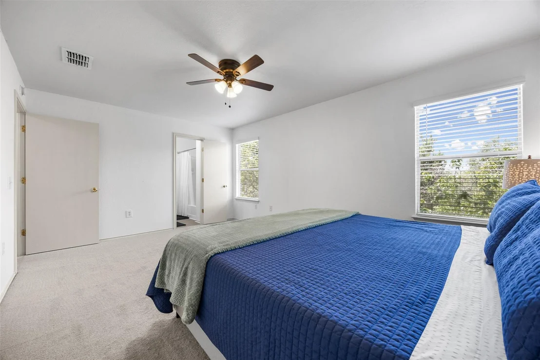 Photo of 8710 Davis Oaks TRL