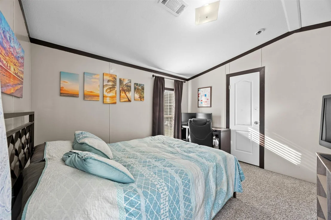 Photo of 888 Pine Valley LOOP