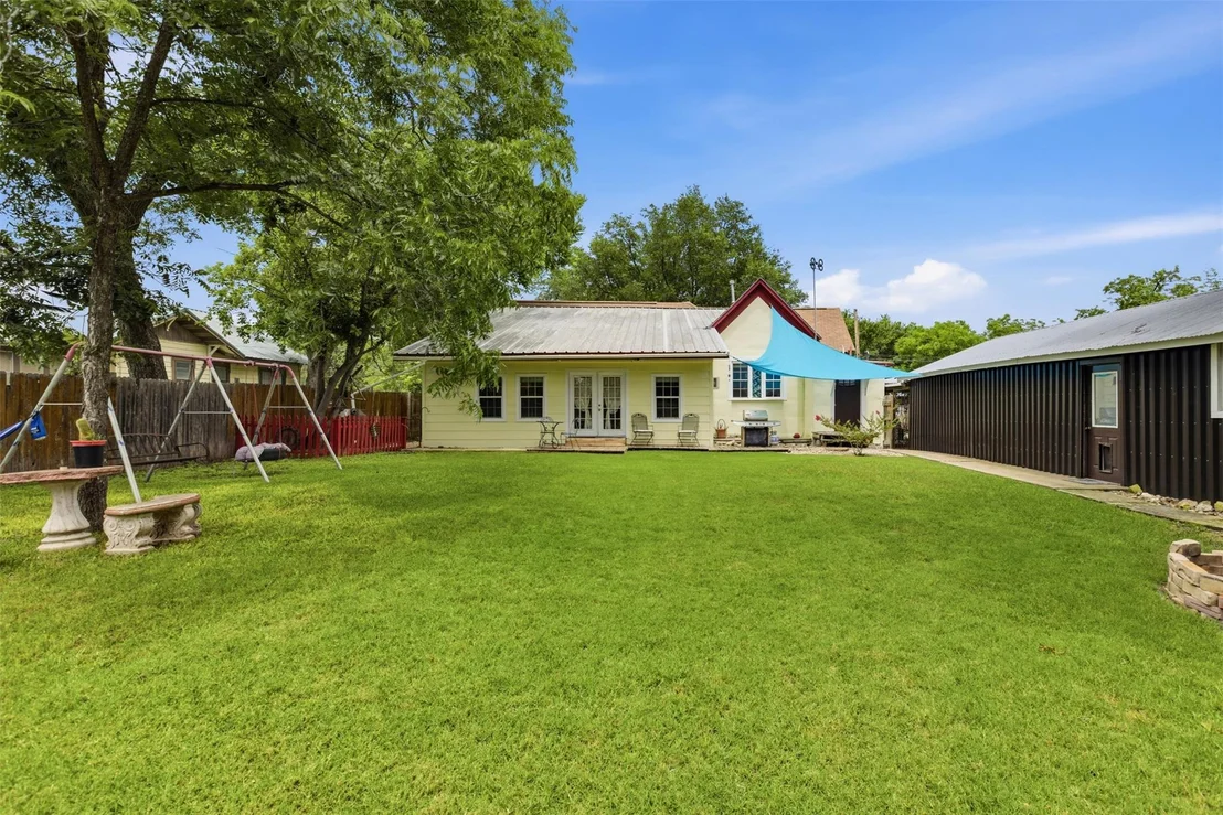 Photo of 400 S Willis ST
