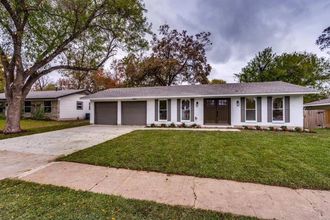 Photo of 1002 Alden DR