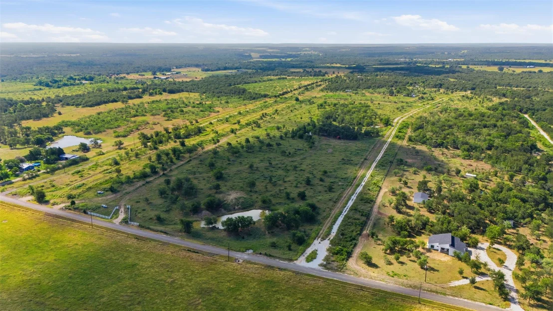 Photo of 3280 County Road 466 RD