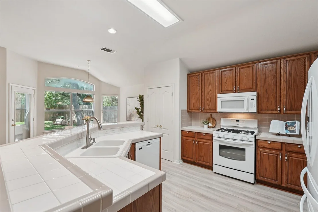 Photo of 2213 Zoa DR