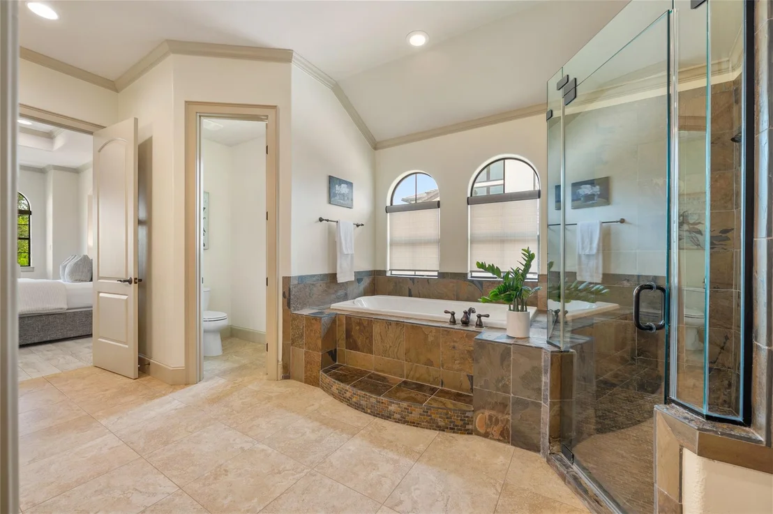 Photo of 117 Black Wolf RUN