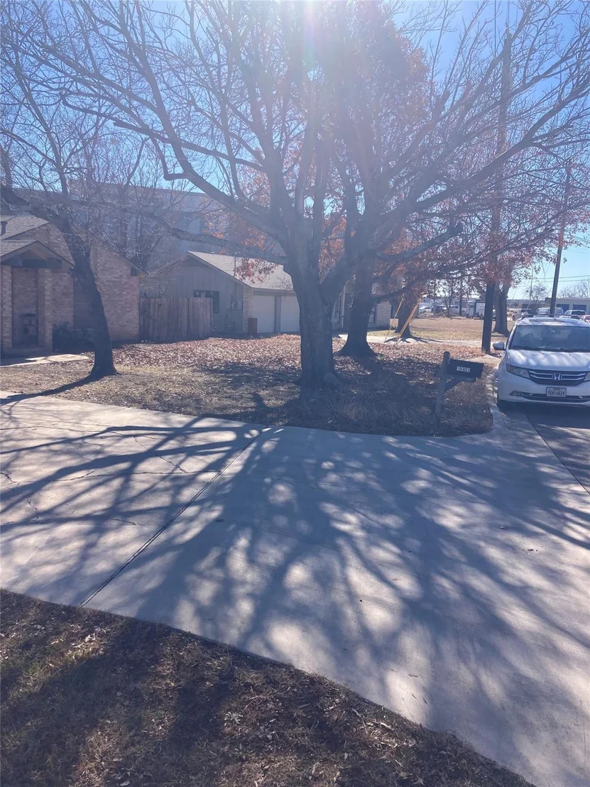 Photo of 1603 Park LN