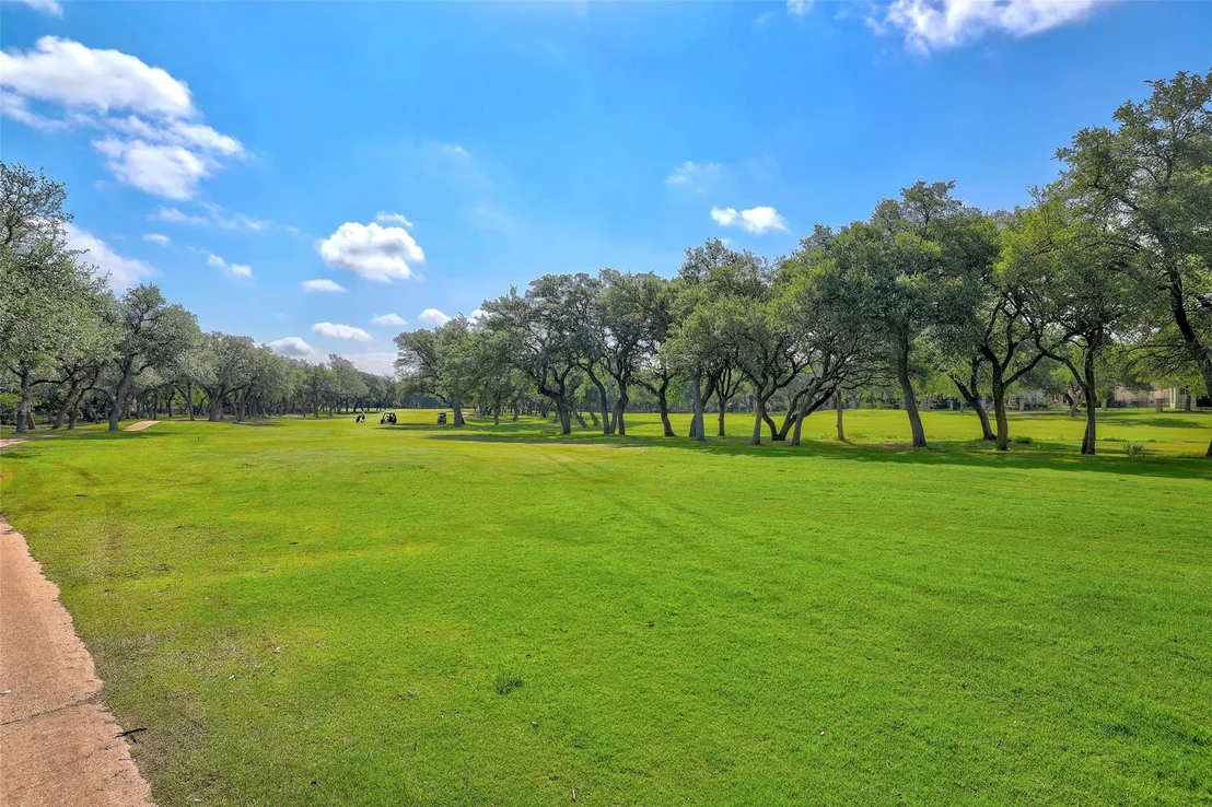 Photo of 25 Meadows End DR