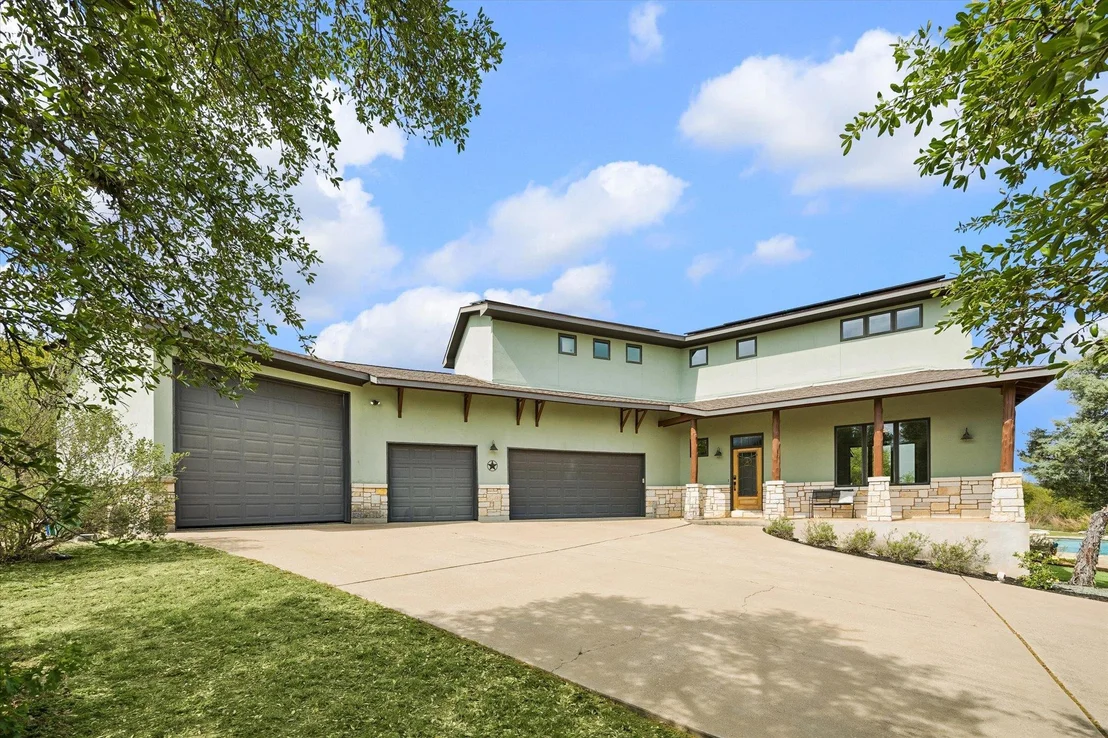 Photo of 4004 Cloudy Ridge RD