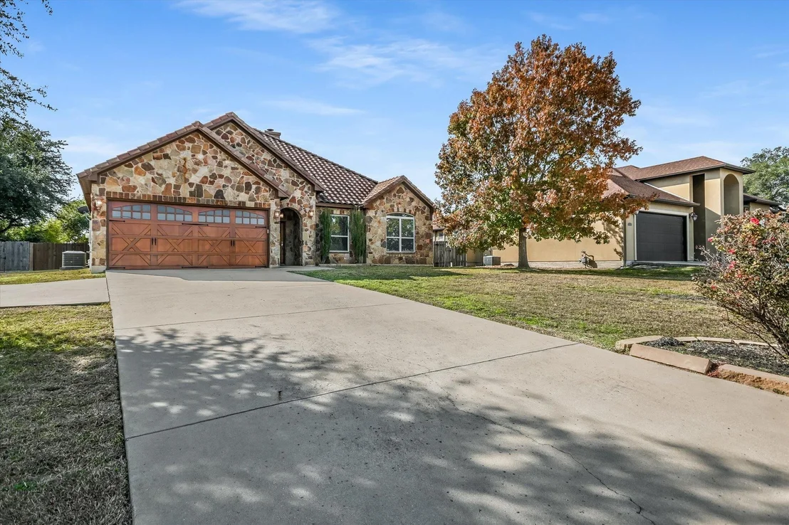 Photo of 15105 General Williamson DR