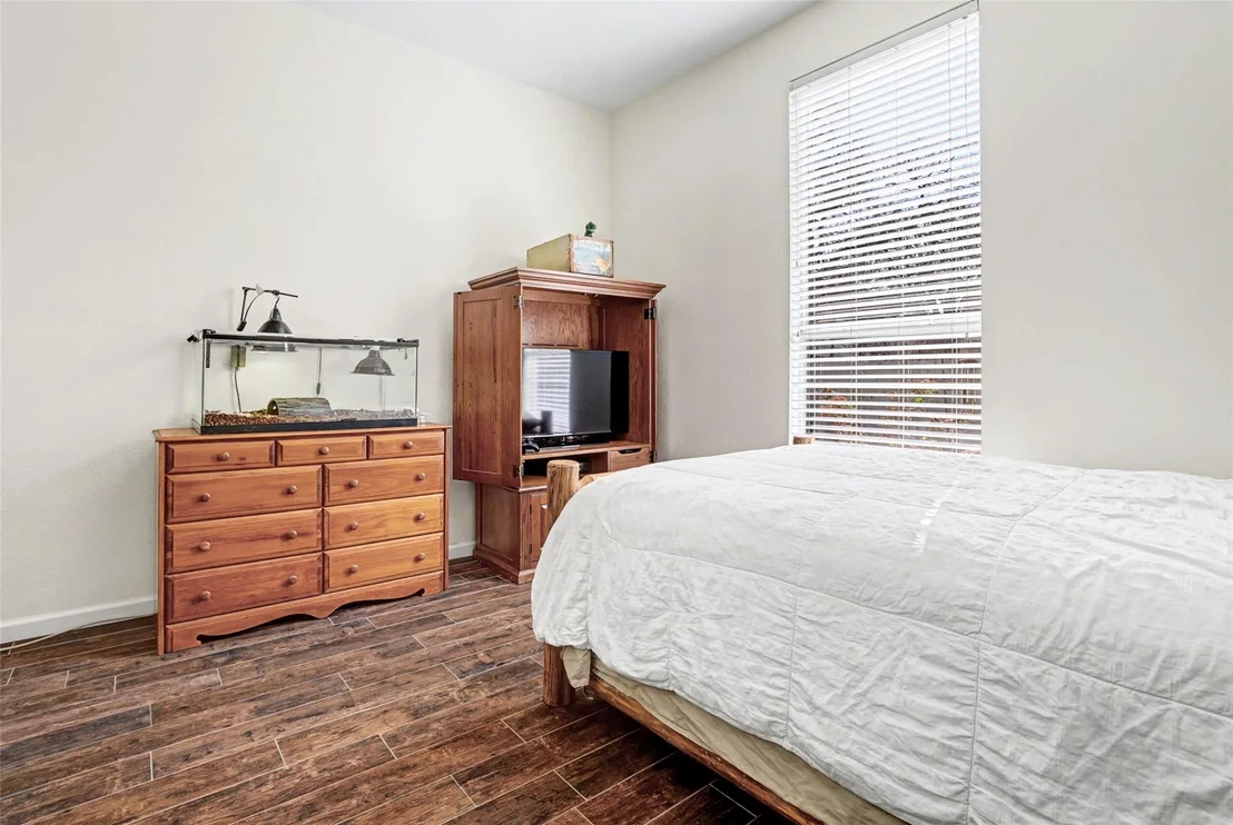 Photo of 134 Fairwood DR