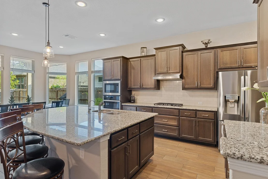 Photo of 812 Heartleaf DR