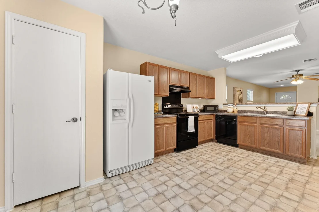 Photo of 2125 Nogales TRL