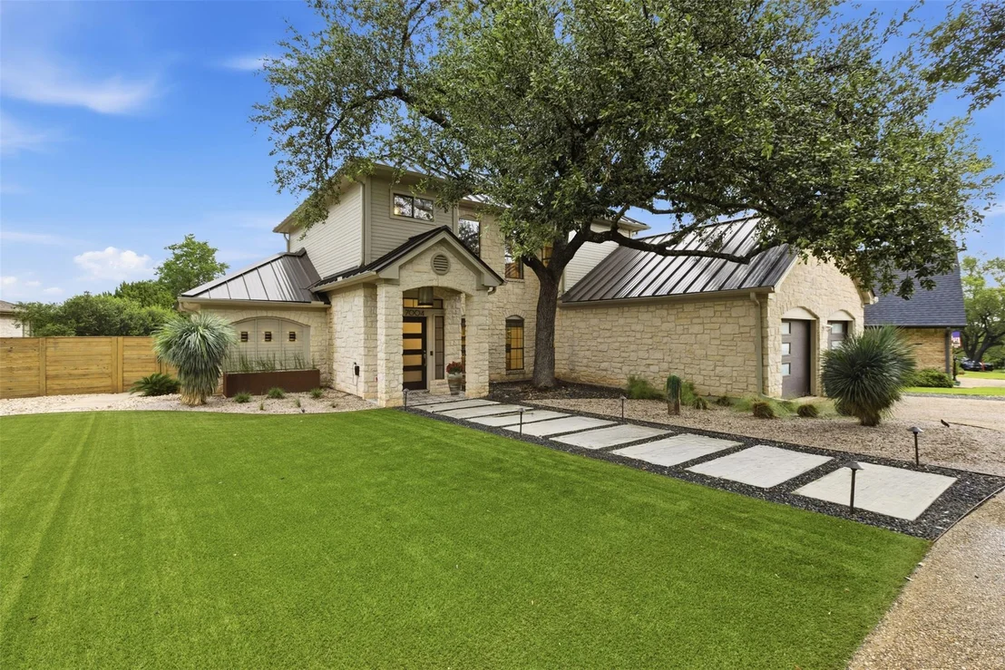 Photo of 7004 Beauford DR