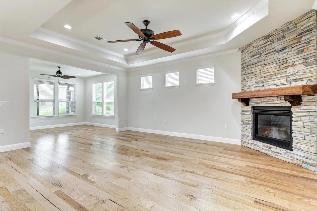 Photo of 2 Acacia WAY