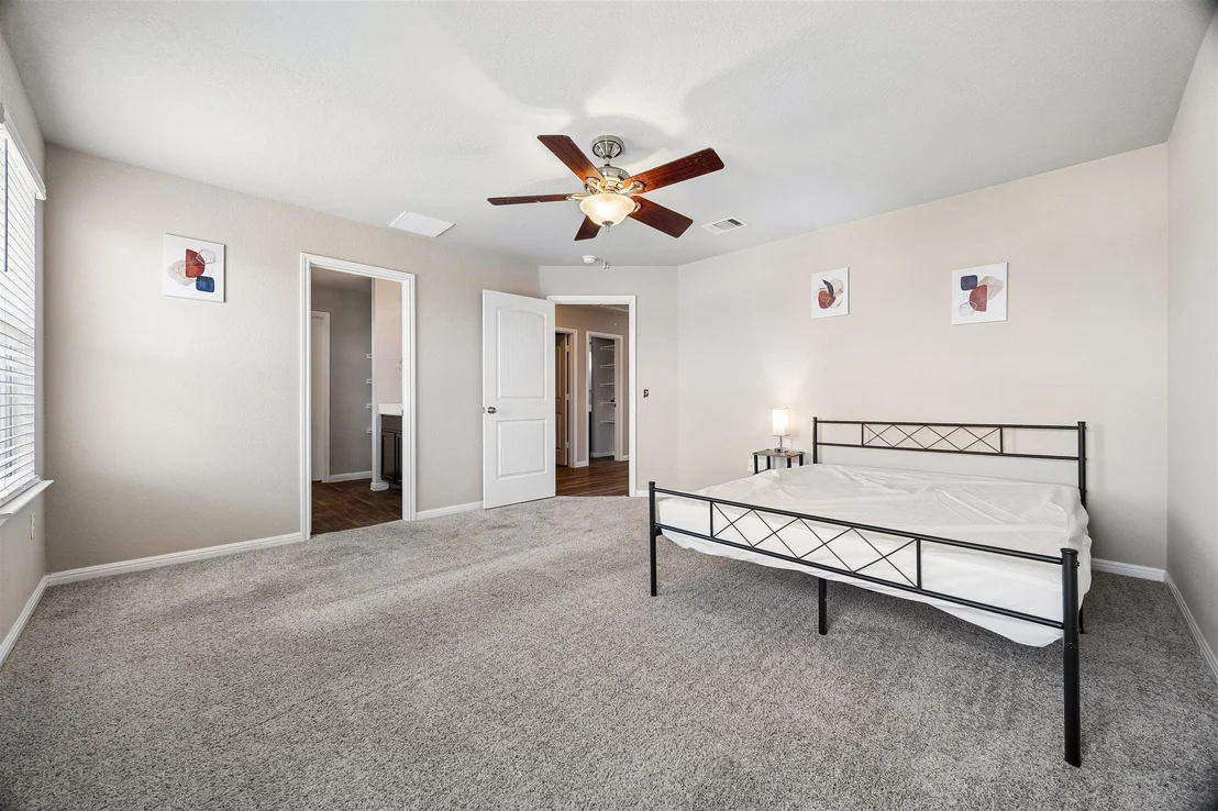 Photo of 104 Blue Sage DR