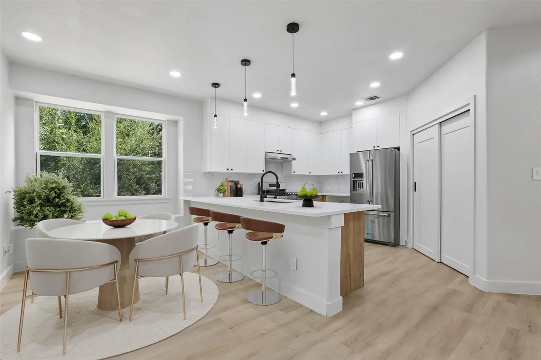 Photo of 12717 Lee Park LN
