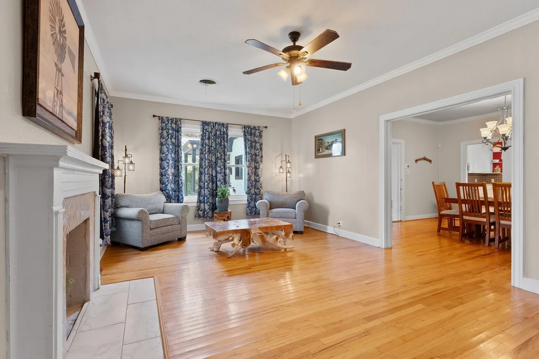 Photo of 1501 N 5th ST