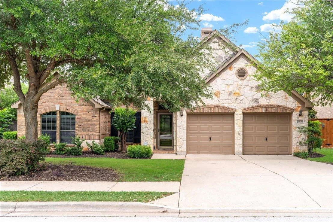 Photo of 2709 Sun Mountain DR