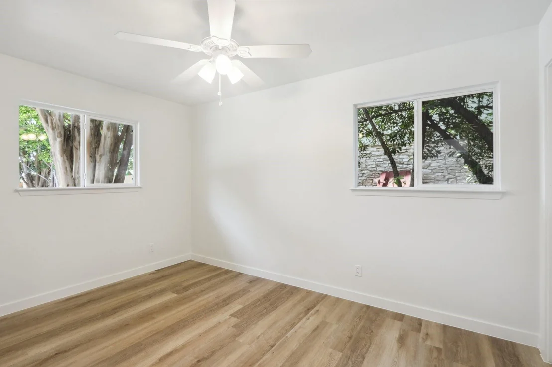 Photo of 9807 Kendal DR