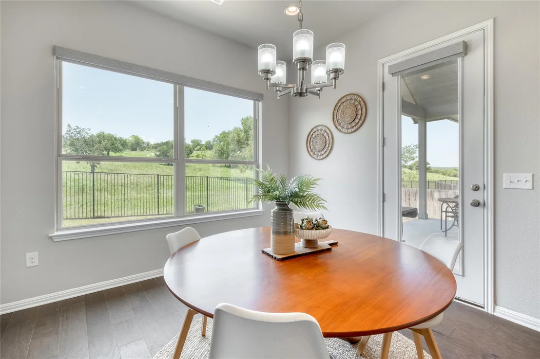 Photo of 552 Eclipse DR