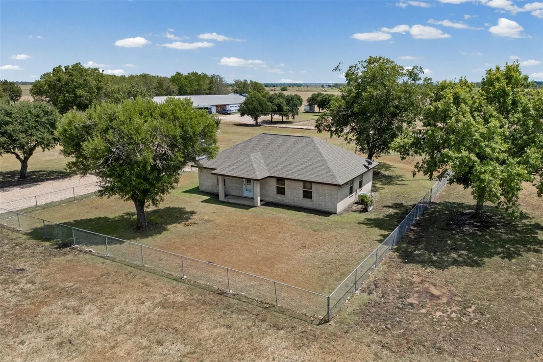 Photo of 403 County View RD
