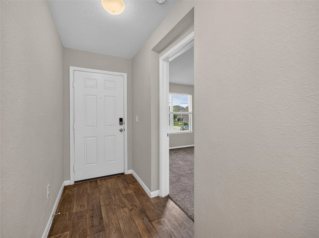 Photo of 15001 Custis LN