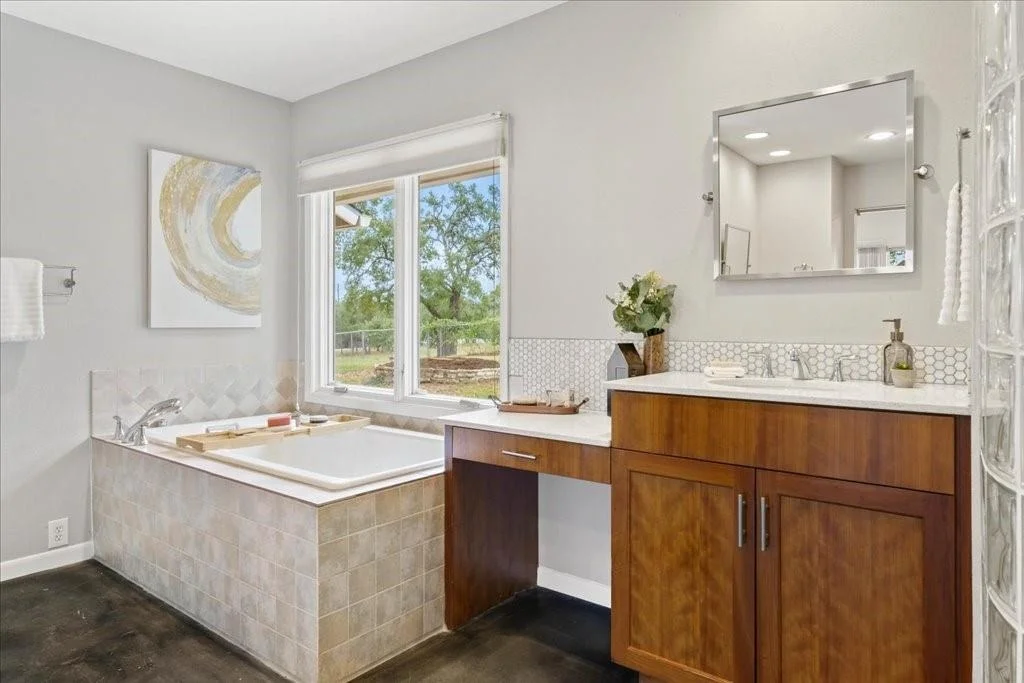 Photo of 9000 Honeycomb DR