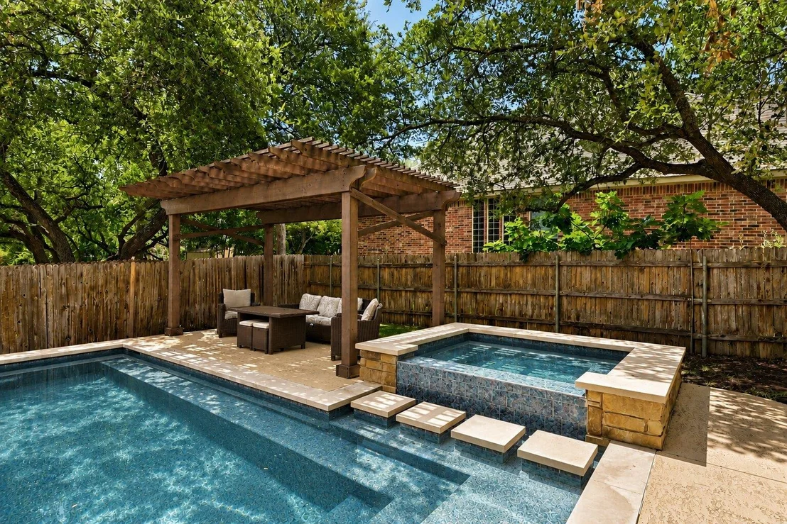 Photo of 1385 Pine Forest CIR