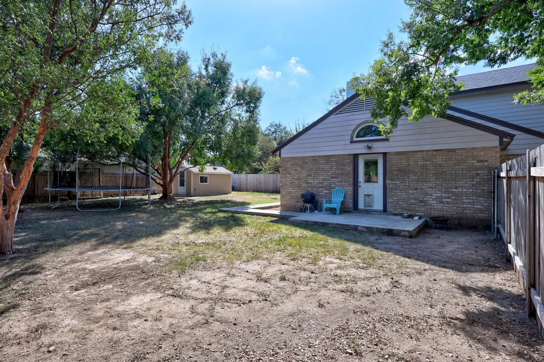 Photo of 806 Brook BND