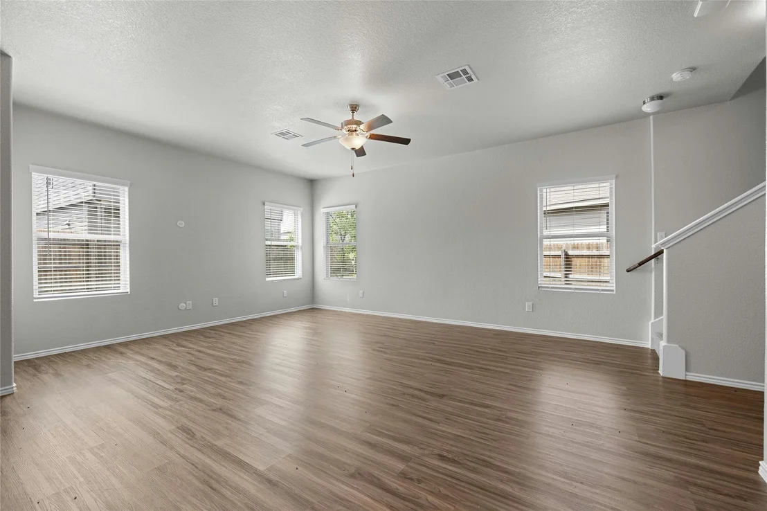 Photo of Unit 20C at 317 Circle WAY