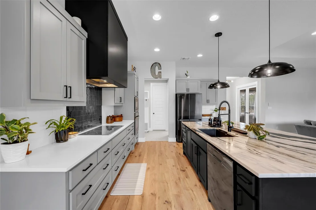 Photo of 123 Wandering Oak CIR