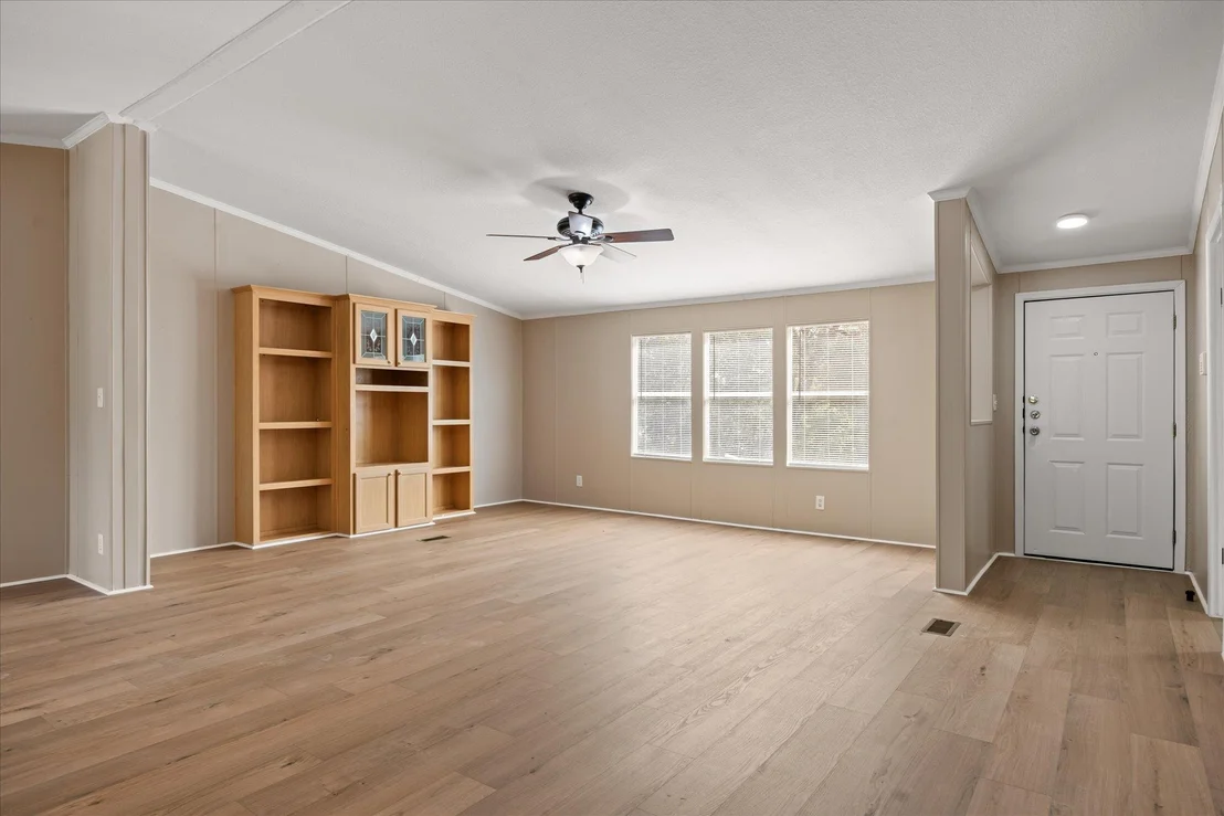 Photo of 411 Texas Oak DR