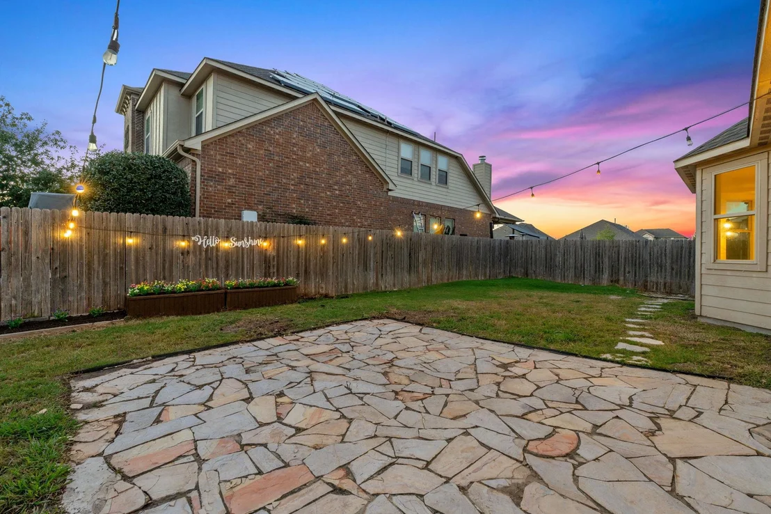 Photo of 21100 Windmill Ranch Ave