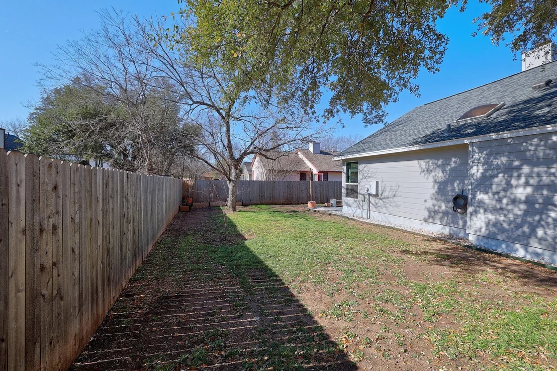 Photo of 2207 Raintree PATH