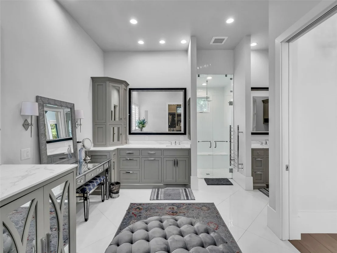 Photo of 11705 Shoreview Overlook