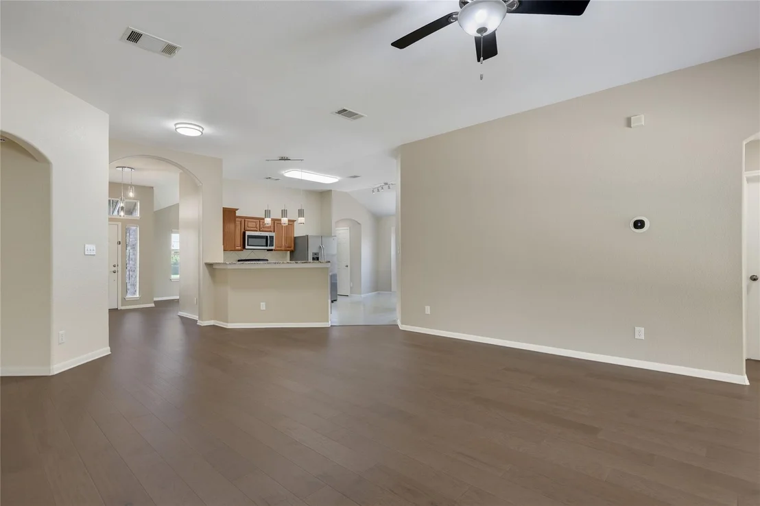 Photo of 328 Hidden Brook LN