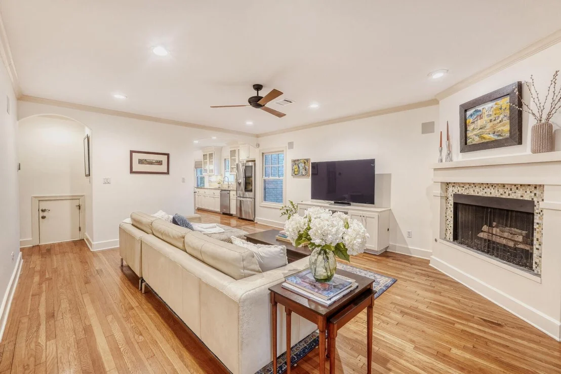 Photo of 2101 Elton LN