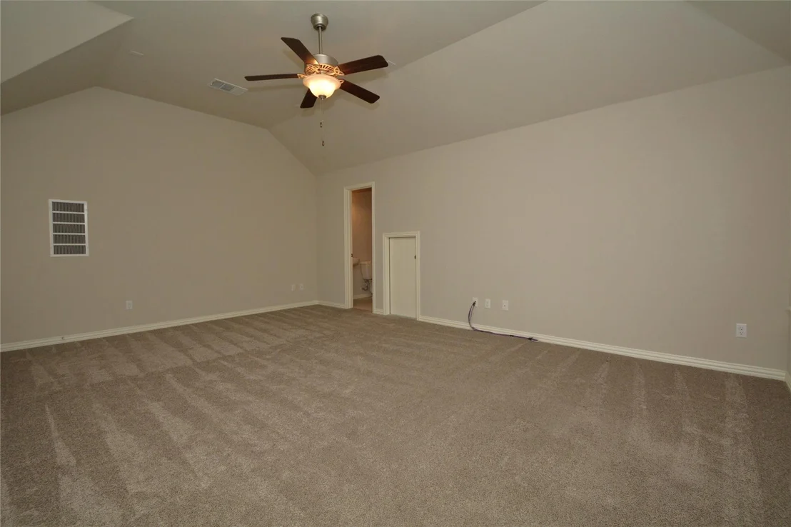 Photo of 142 Venice CV