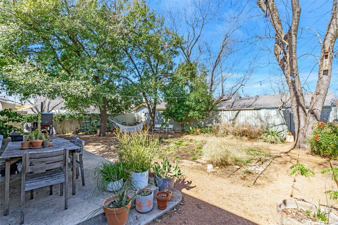Photo of 1516 Turtle Creek BLVD