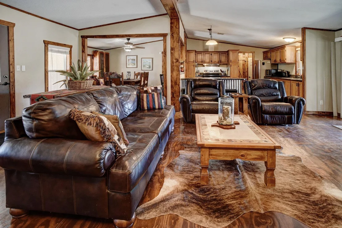 Photo of 1675 Watterson RD