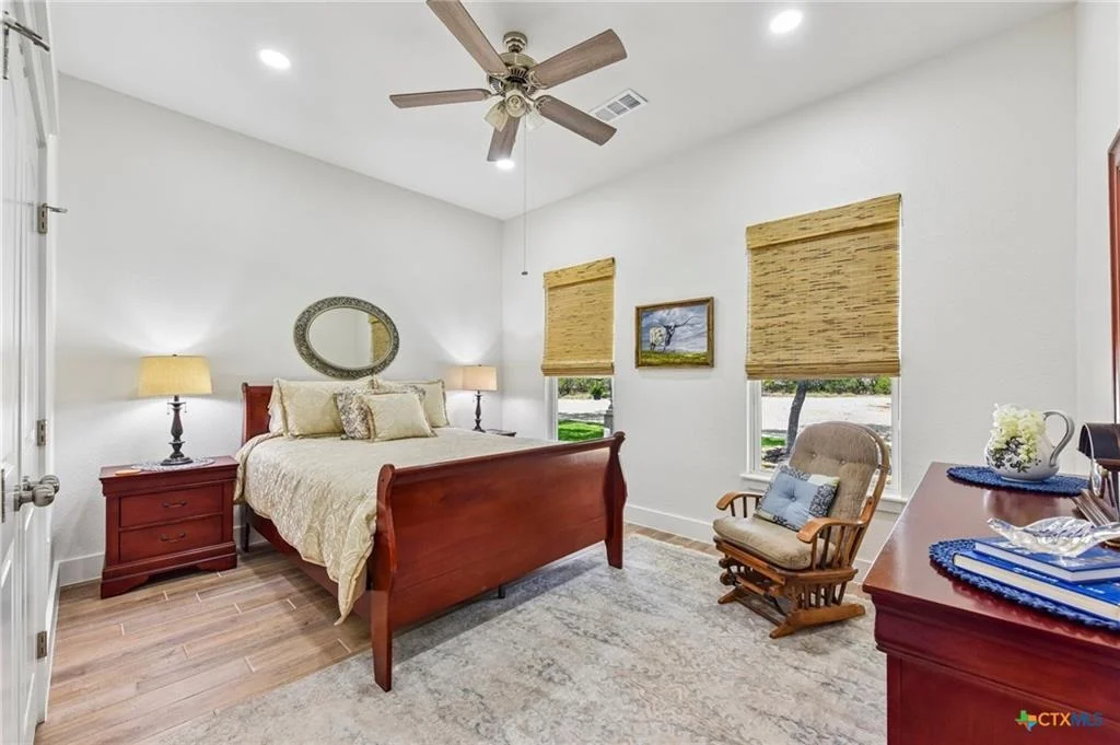 Photo of 4211 County Road 103