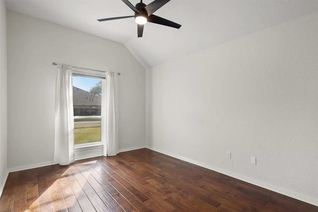 Photo of 1014 Hackberry DR