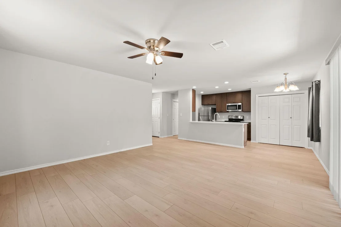 Photo of 112 Brianna CIR